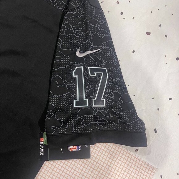 Josh Allen #17 Black Buffalo Bills RFLCTV Limited Jersey - Picture 4 of 7